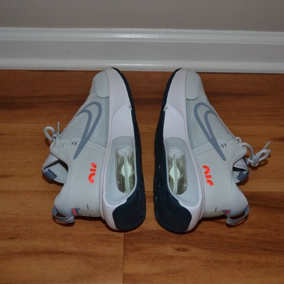 Nike AIR MAX INTRLK NEW Aura/Gray white Athletic Sneakers, sz 8.5 (DQ2904 400) - Picture 7 of 13